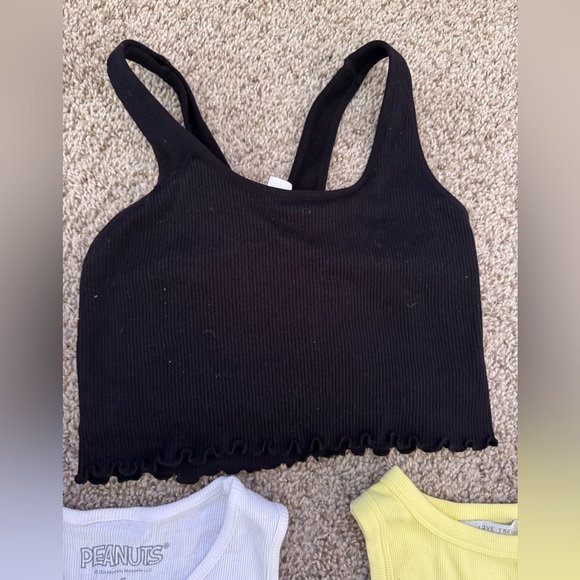 Set Bundle Lot Of Tank Tops Cropped Women’s Juniors Size Small Medium ￼ - Picture 6 of 8